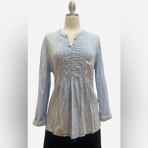 GAP maternity Light Blue Pleated Women's Blouse